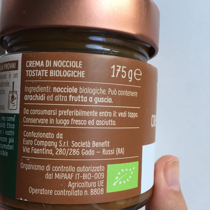 photo of Euro company Srl Società Benefit Crema di nocciola shared by @coccolandia on  06 Dec 2021 - review