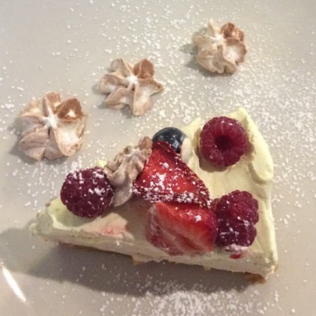 Photo of the dish “Torta frutti di bosco e chantilly”