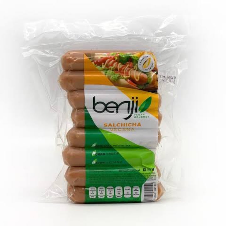 review photo of Benji Vegan Gourmet Salchicha Vegana shared by @hotvegansofy on 08 Apr 2022 - review
