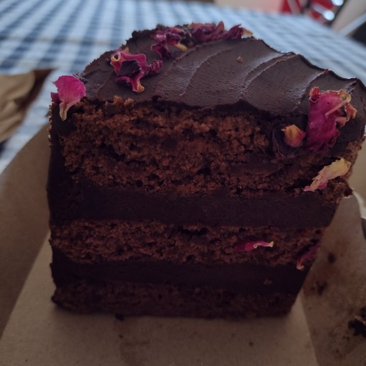 review photo of Siembra Pasteleria Vegetal Torta Bruce shared by @julietab on 09 Sep 2022 - review