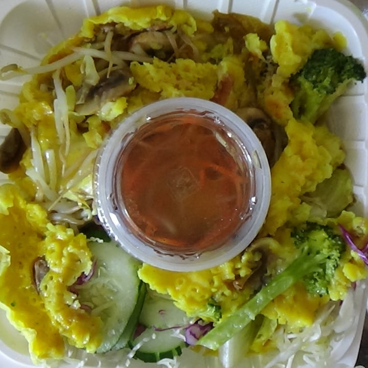 photo of Simple Joy Vegetarian Cuisine Sizzling pancake shared by @feelideal on  27 Sep 2020 - review