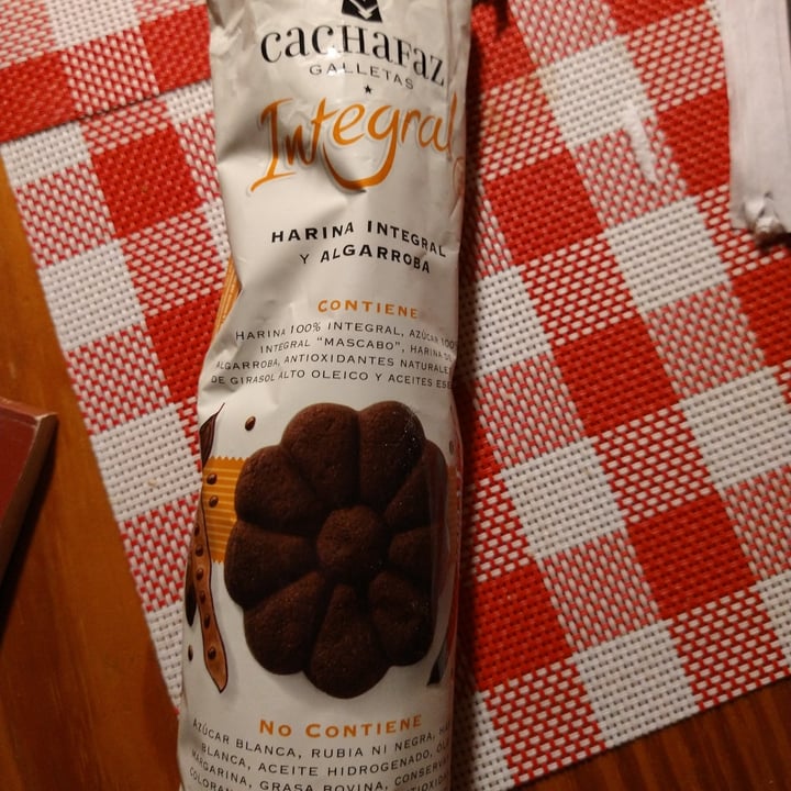 photo of Cachafaz Galletas de Harina Integral Y Algarroba shared by @catoyuvone on  10 May 2021 - review