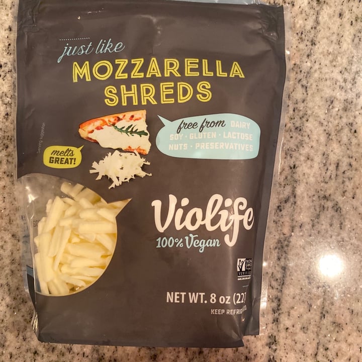 review photo of Violife Mozzarella Shreds shared by @kristacara on 11 Jun 2020 - review
