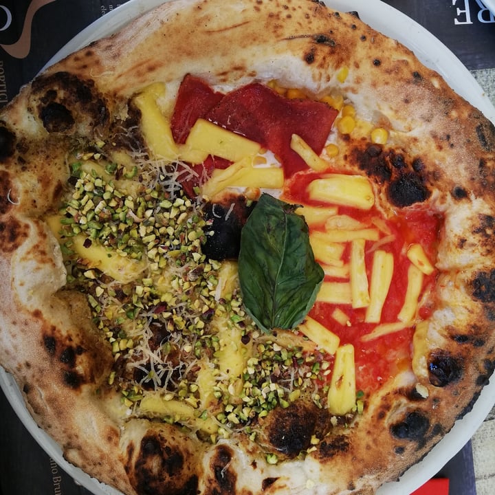 photo of Spicchi d'Autore Vegan pizza shared by @benedettac on  17 Oct 2021 - review