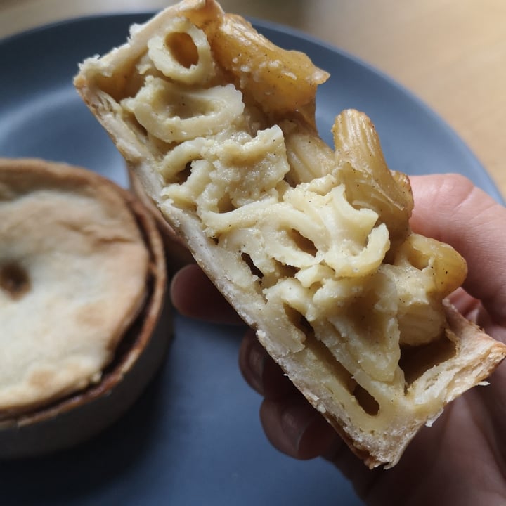 photo of Rose & Grant's Deli Cafe Macaroni pie shared by @sweetsoy on  27 Jul 2020 - review