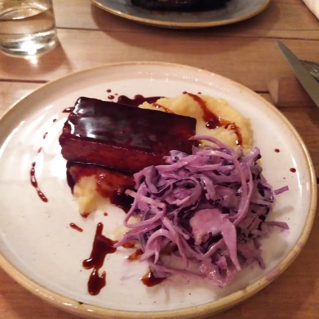 Photo of the dish “tempeh glassato”