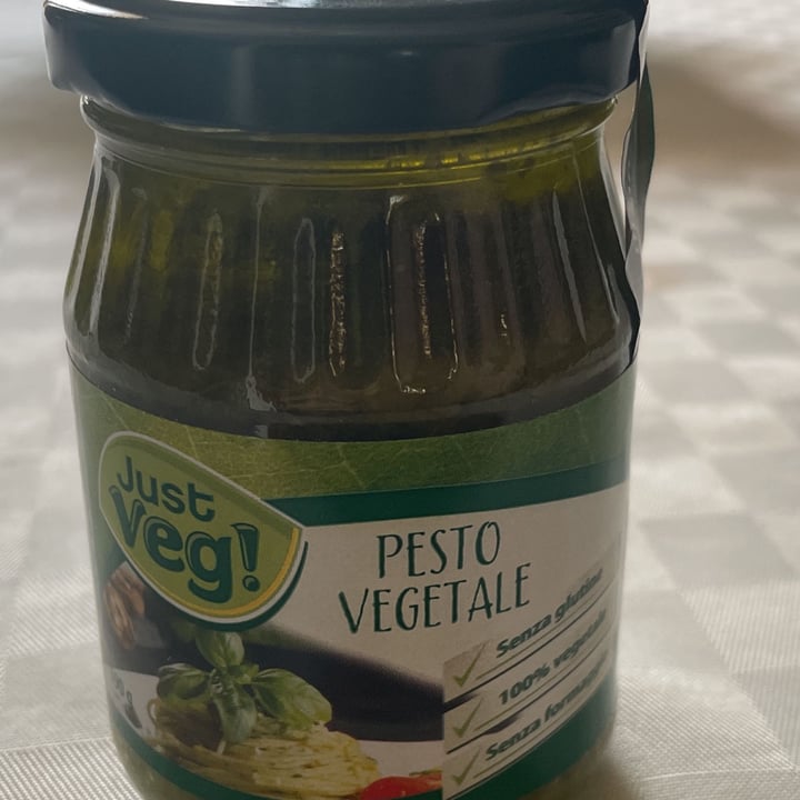 photo of Just Veg (ALDI España) Pesto Vegetale shared by @claudiavarca on  16 Jun 2022 - review