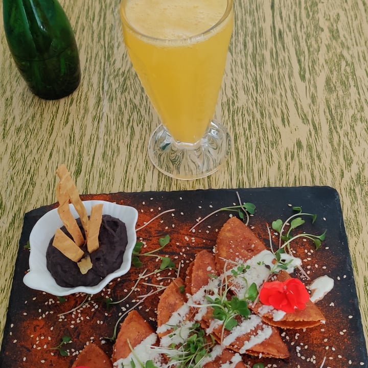 review photo of Raw Me Crazy Enchiladas Potosinaa shared by @yaneli on 24 Apr 2022 - review