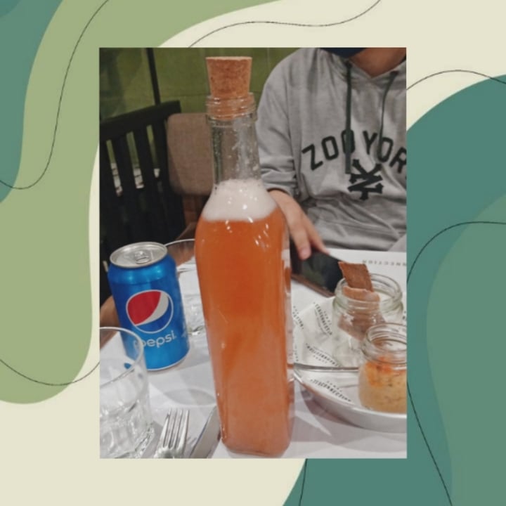 review photo of Tea Connection Lomitas Bebida de Manzana, Pera y Maracuyá shared by @thcviole on 09 Aug 2021 - review