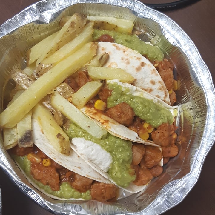 review photo of La Galla Tasca Vegana Tacos shared by @rebecadiaz on 10 Dec 2020 - review