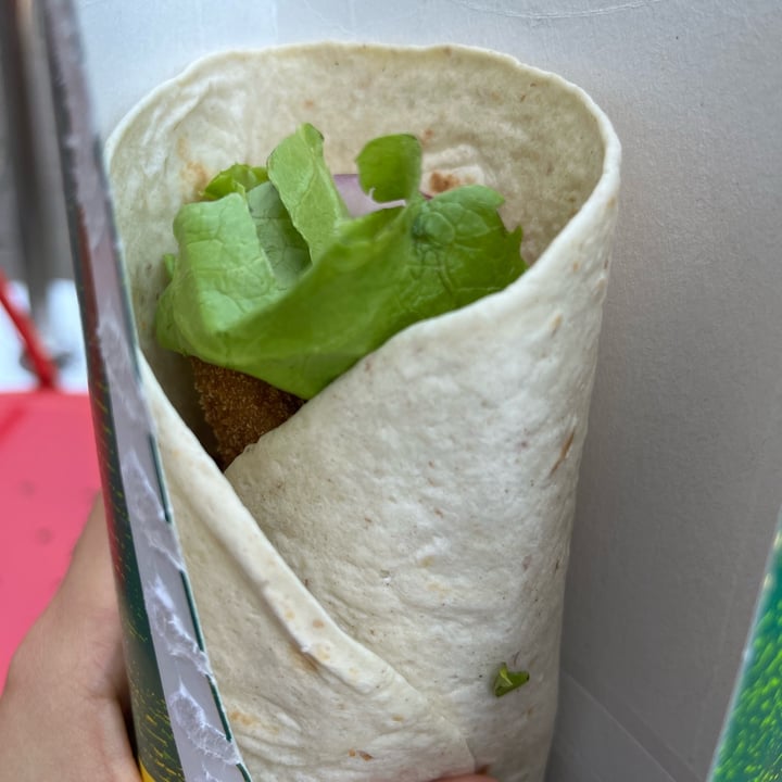 photo of McDonald's Spicy vegan wrap shared by @-st-3 on  02 Aug 2022 - review