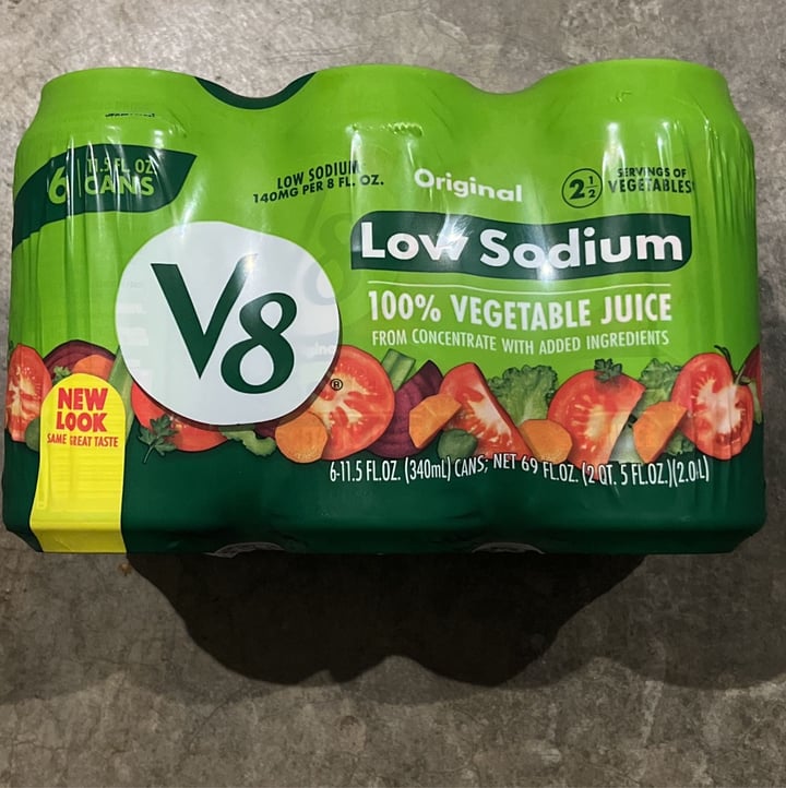 photo of V8 V8, low sodium shared by @ddw1987 on  13 May 2022 - review