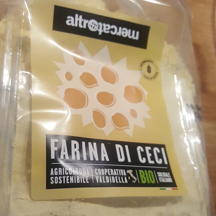 photo of Altro mercato Farina di ceci shared by @michelaa70 on  15 Dec 2021 - review