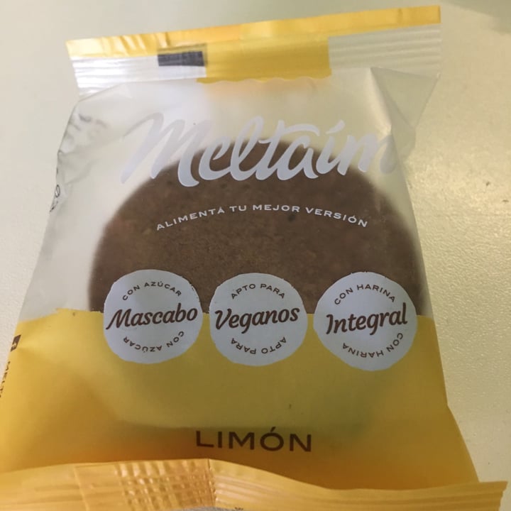 photo of Meltaím Alfajor de Limón shared by @palitovegano on  13 Aug 2021 - review