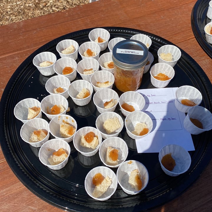 photo of Vegan By Dani Ginger Peach Basil Jam shared by @kaithlin on  13 Mar 2021 - review