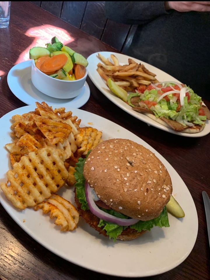 review photo of Chicago Diner Spicy Crispy Chicken Sandwich shared by @horningsaraeb on 30 Jun 2019 - review