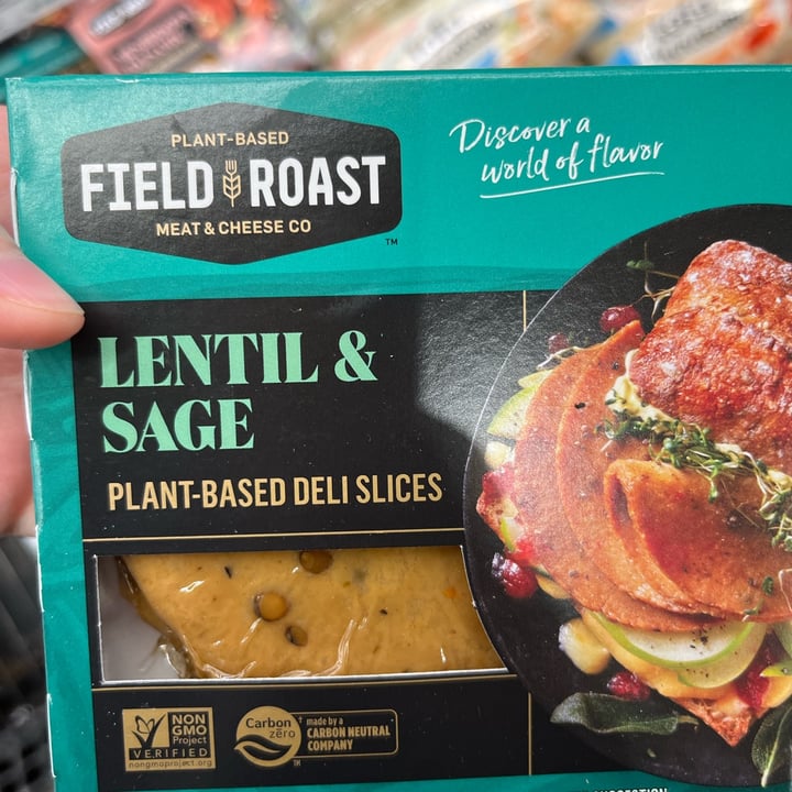 review photo of Field Roast Lentil Sage Deli Slices shared by @marianadgomes on 07 May 2022 - review