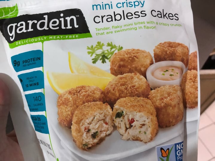 photo of Gardein Mini Crispy Crabless Cakes shared by @biapol on  15 Aug 2019 - review