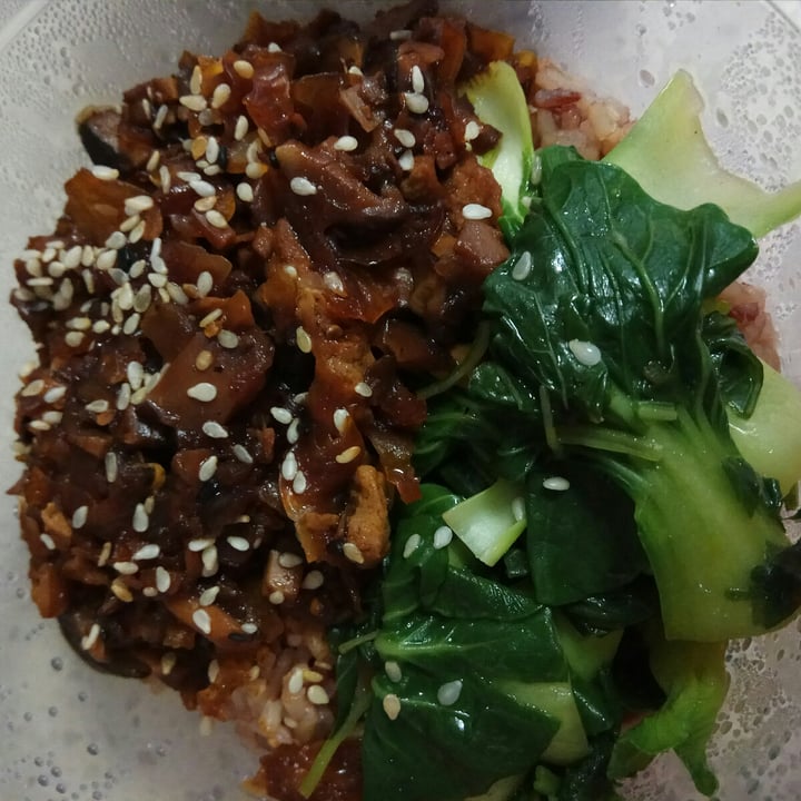 photo of Create Healthy Lifestyle 創意天然生機飲食 Taiwaneze Style Mock Stewed Pork Brown Rice Set 有機糙米台式素滷肉飯 shared by @plantbasedlifestyle on  12 Nov 2020 - review