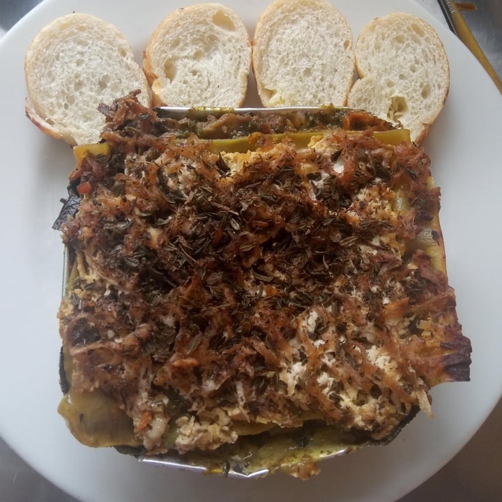 review photo of Prasadam vegetariano & vegano Lasagna Vegana shared by @fabillous on 20 May 2020 - review