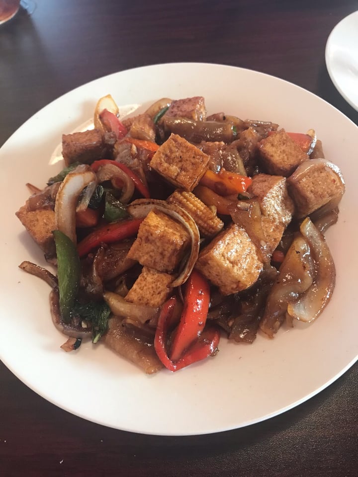 review photo of Let's Have Thai Drunken Noodles shared by @billny914 on 22 Sep 2019 - review