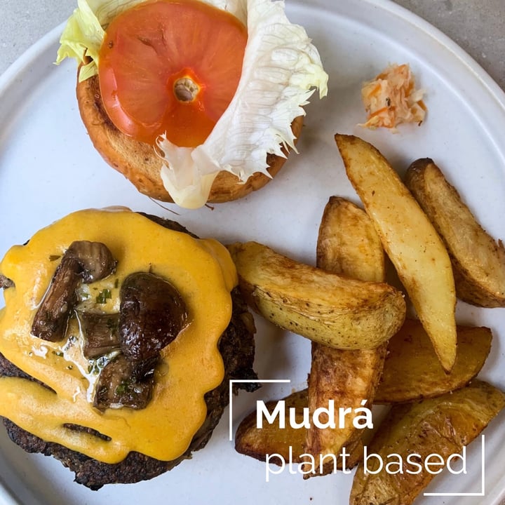 review photo of Mudrá Double Porto Burger shared by @restovegan on 21 Jul 2021 - review