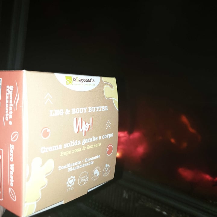 review photo of La Saponaria Crema solida gambe e corpo UP! shared by @marihola on 08 Jan 2023 - review
