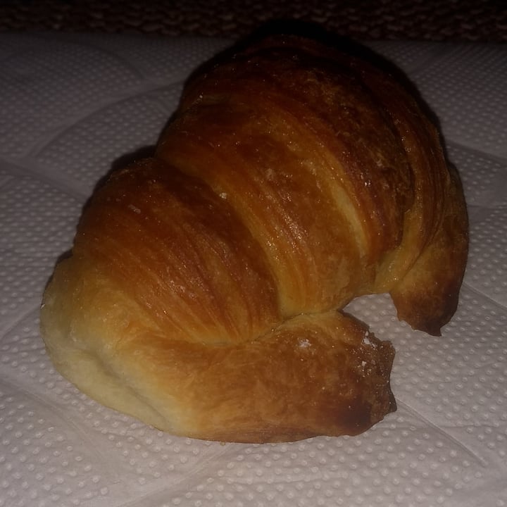 photo of Panadería vegana Medialunas de manteca shared by @medinagustin7 on  02 Aug 2021 - review