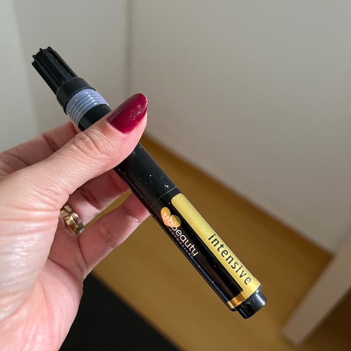 photo of UB Beauty Prime Cuticle Intensive shared by @julianamda2107 on  01 May 2022 - review
