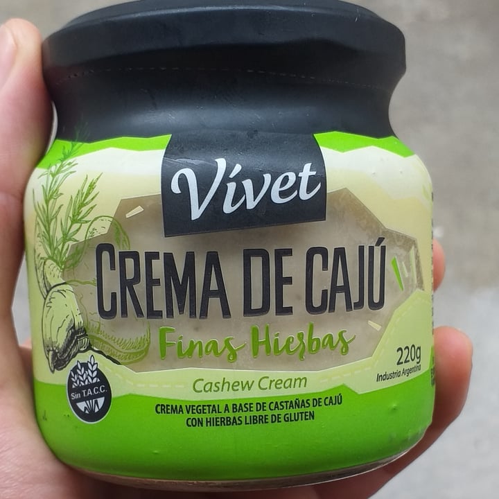 photo of Vívet Crema de Cajú Finas Hierbas shared by @melinamelinacc on  24 Apr 2021 - review