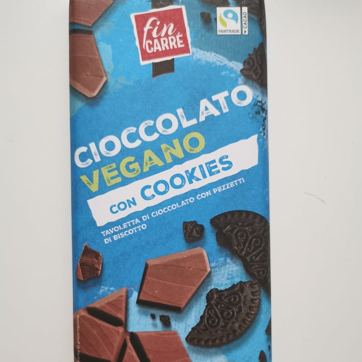 photo of Fin Carré Cioccolato con Cookies shared by @malaff on  16 Mar 2022 - review