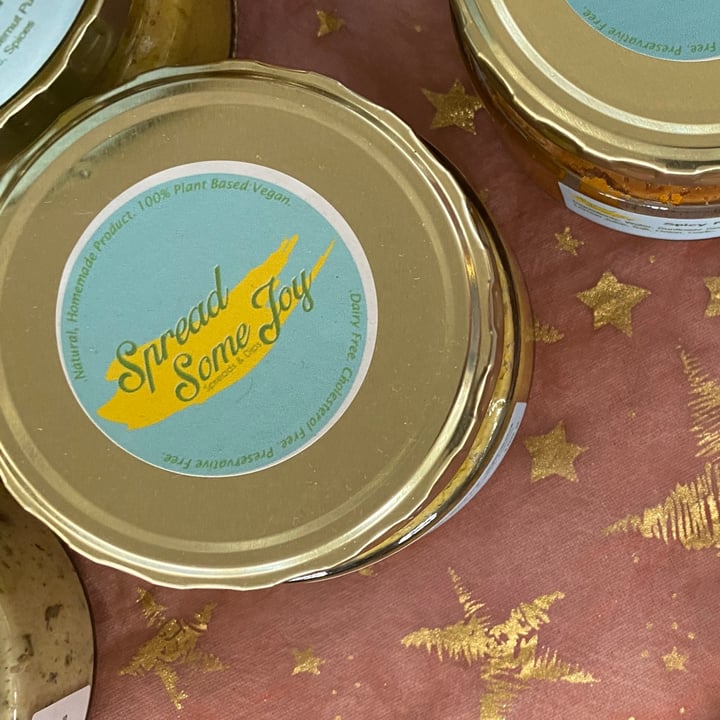 photo of Spread some joy Garlic and herb spread shared by @thehestermans on  14 Dec 2021 - review