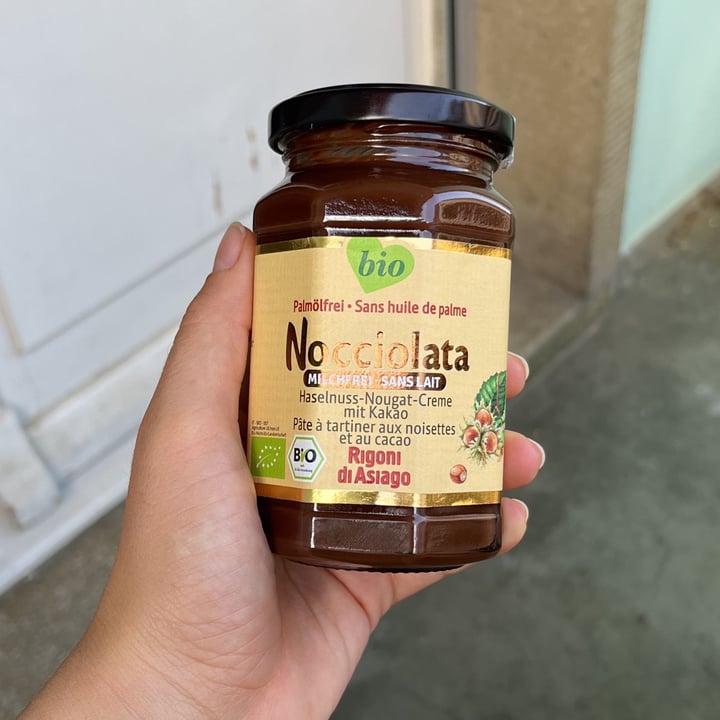 photo of Rigoni di Asiago Nocciolata Dairy Free Hazelnut Spread with Cocoa shared by @alessiasoldati on  15 Jun 2022 - review