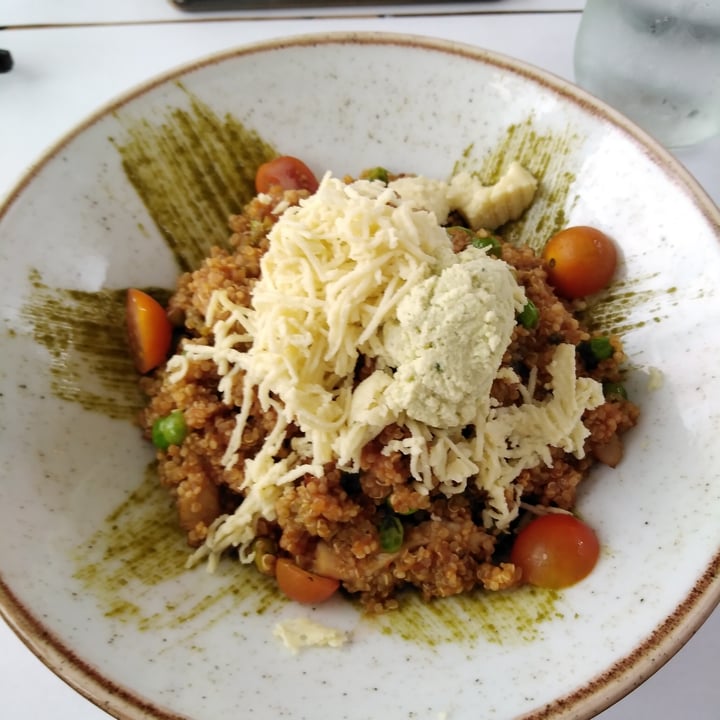 photo of De Raíz Cocina Café Pasta con albóndigas de quinoa shared by @diegomerchanm on  15 Jul 2021 - review