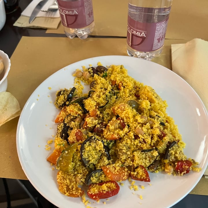 photo of Urban Café Cous Cous con verdure shared by @cosamangiaeri on  13 Nov 2022 - review