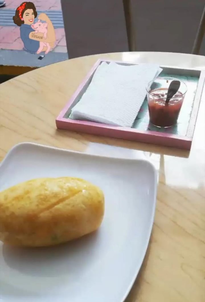 photo of Frambuesa Pastelería Vegan Pastel de yuca shared by @leitolady on  28 Aug 2019 - review