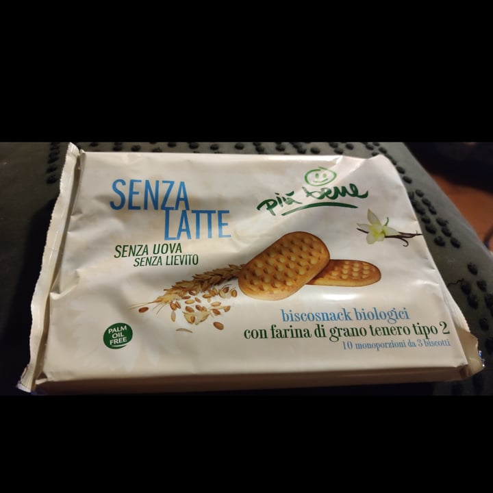 photo of Piú bene Biscosnack biologici shared by @animalsavematteo on  11 Nov 2021 - review