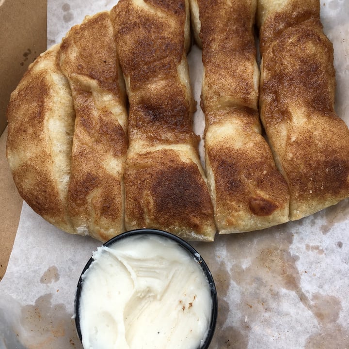review photo of Brick Oven Pizzeria Vegan cinnamon sticks shared by @kmwalkley on 19 Apr 2022 - review