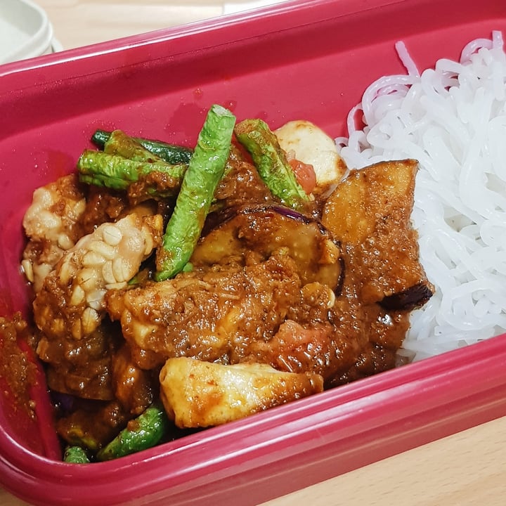 photo of Vege Pot 素砂煲 Sambal tempeh rice set shared by @byobottlesg on  24 Feb 2021 - review