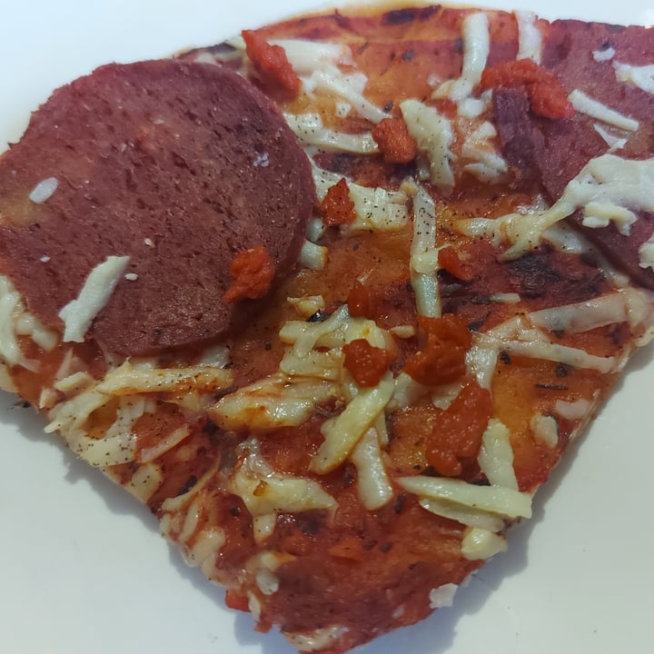 review photo of Yolist Xoxo - Cocina & Panadería Artesanal Pizza Clásica shared by @mariana2703 on 05 Dec 2021 - review