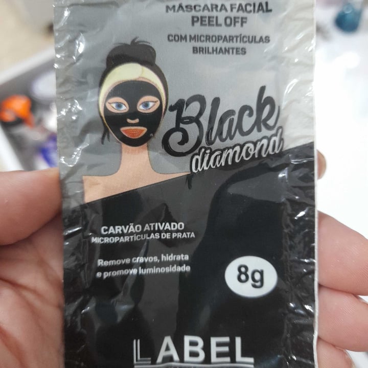 photo of Label cosméticos Máscara facial  peel off Black diamond shared by @luag on  21 Apr 2022 - review