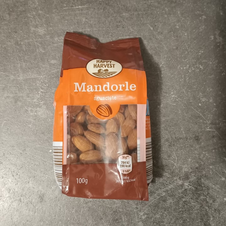 photo of Happy Harvest Mandorle sgusciate shared by @cristina01 on  01 Apr 2022 - review