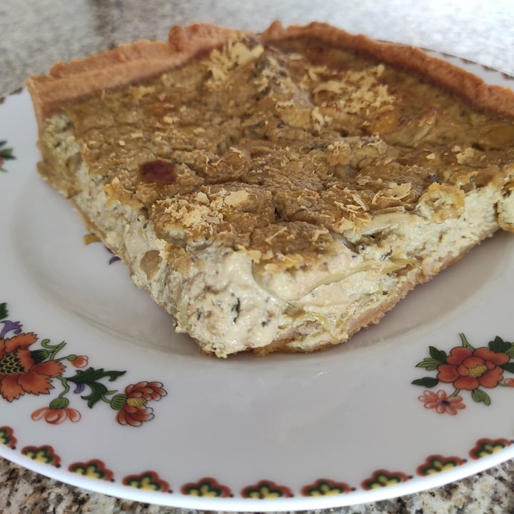 photo of The hippie Baker Quiche Vegana shared by @zalro-jr on  13 Oct 2020 - review