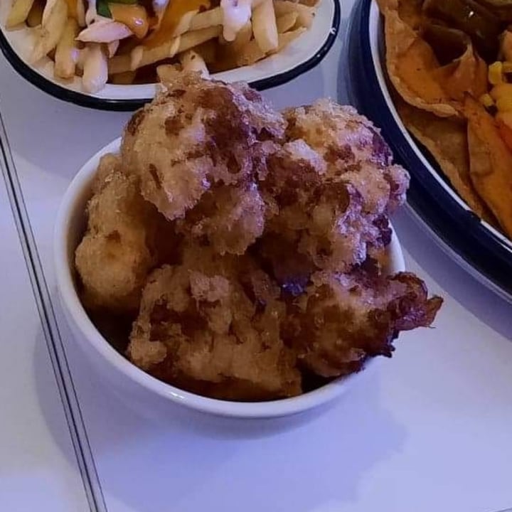 photo of Veg Bar Cauliflower Buffalo Wings shared by @alexcappelli on  19 May 2022 - review