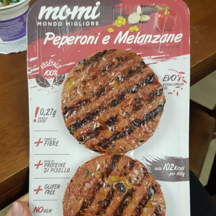 photo of Momi - Mondo migliore Burger Peperoni E Melanzane shared by @amberymoon on  06 Apr 2022 - review