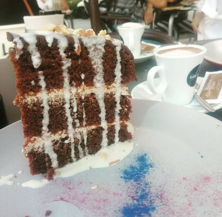 photo of Dragon Lab Tarta De Chocolate Y Cacahuete shared by @yolivegan on  13 Dec 2019 - review