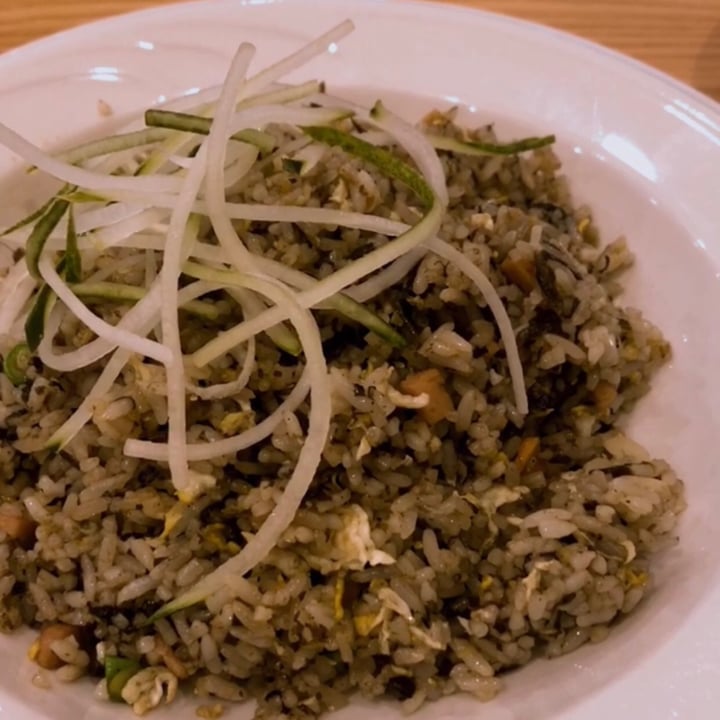 photo of Mother Earth Vegetarian Olive Fried Rice shared by @pxdkitty on  24 Aug 2020 - review