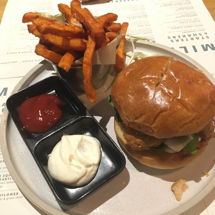photo of Mildreds Kings Cross Buttermilk Chick’n Burger shared by @stick on  03 Nov 2020 - review