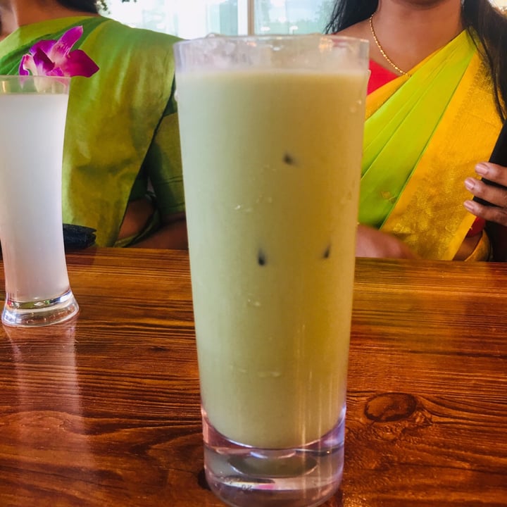 photo of nomVnom Bistro Iced matcha latte shared by @pinksocks on  11 Oct 2019 - review
