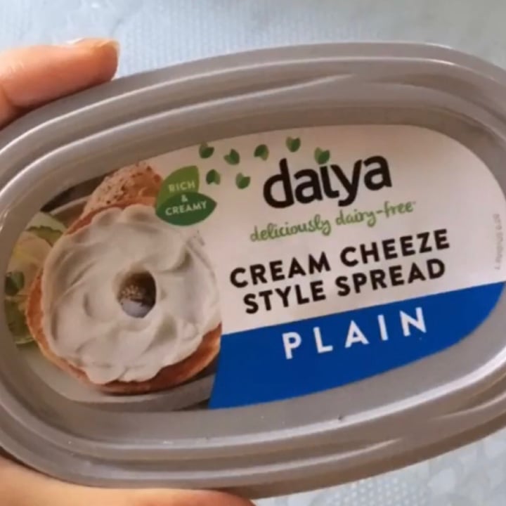 photo of Daiya Plain Cream Cheeze Style Spread shared by @pauleen on  27 Dec 2020 - review